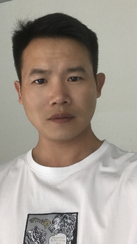 石头的第一张照片--大庆相亲服务中心