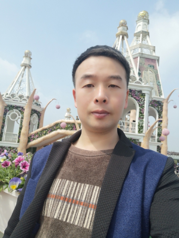 黎明的天空的第一张照片--大庆相亲服务中心