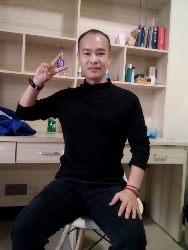 熊大与熊二的第一张照片--大庆相亲服务中心