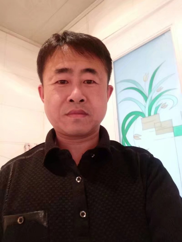 坦率的第一张照片--大庆相亲服务中心
