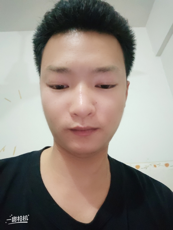 孤狼的第二张照片--大庆相亲服务中心