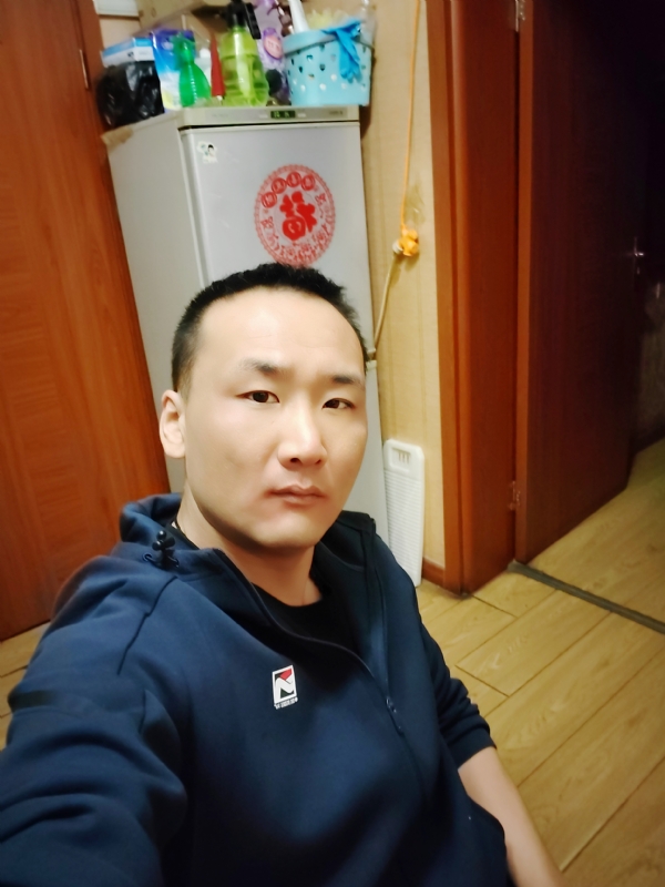 子昂的第一张照片--大庆相亲服务中心
