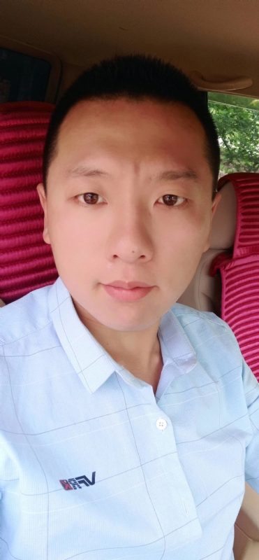 霄上的第一张照片--大庆相亲服务中心