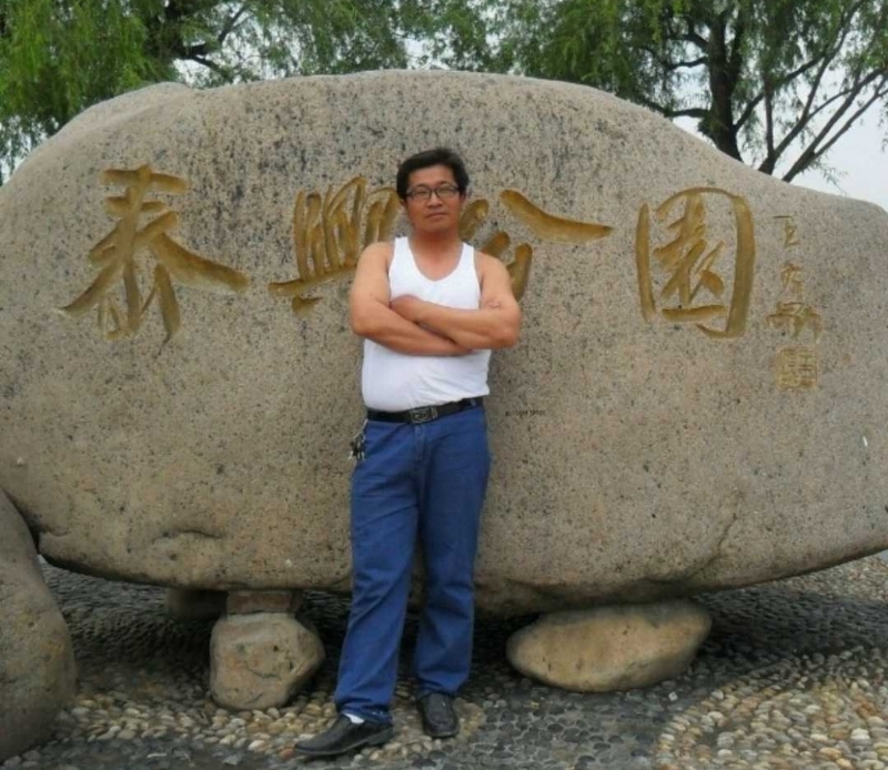 黑哥的第一张照片--大庆相亲服务中心