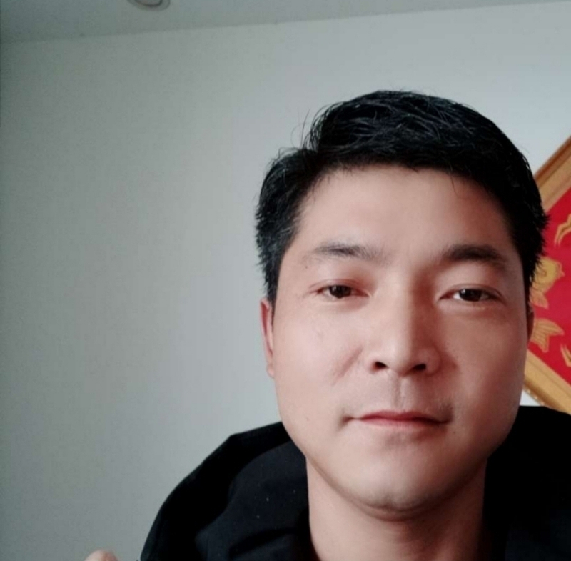 郝运的第一张照片--大庆相亲服务中心
