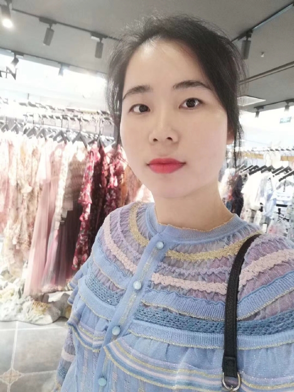 团笑的第一张照片--大庆相亲服务中心