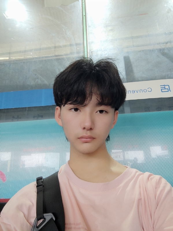 钱嘉豪的第二张照片--大庆相亲服务中心