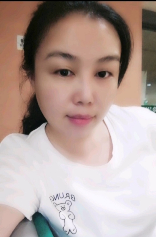 淡淡的云的第二张照片--大庆相亲服务中心