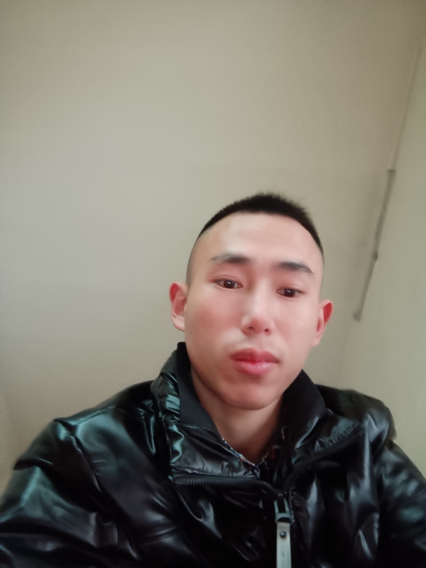 阿浩的第一张照片--大庆相亲服务中心
