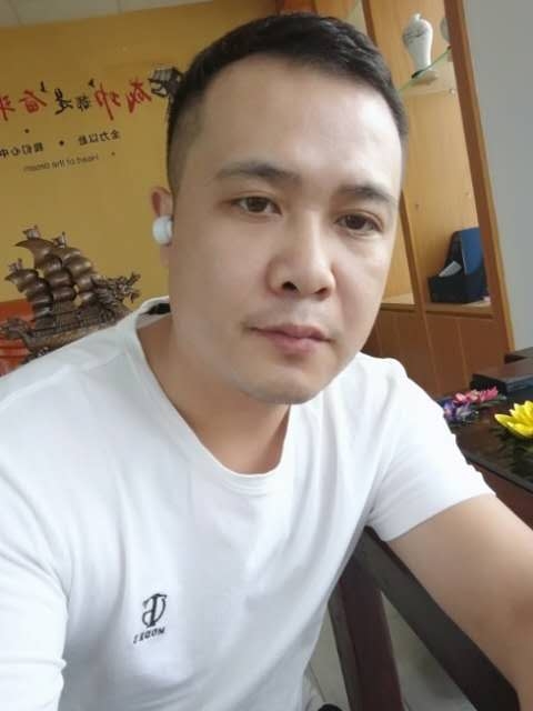 礼哥的第二张照片--大庆相亲服务中心