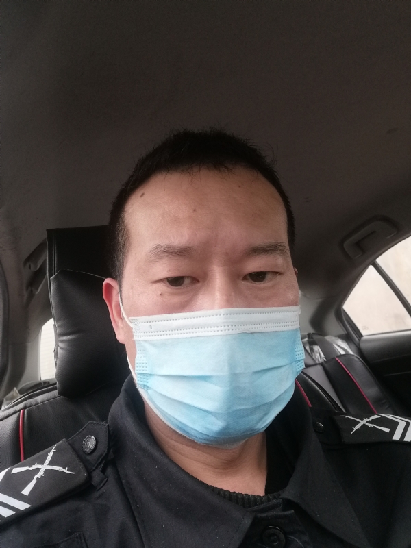 不会躲的刺猬的第一张照片--大庆相亲服务中心