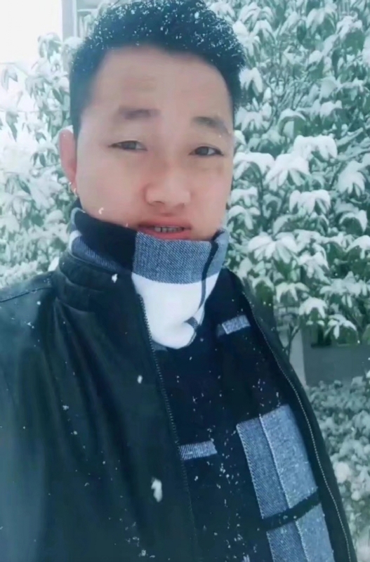 为爱拼一回的第一张照片--大庆相亲服务中心
