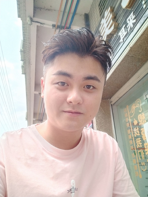李健诚的第一张照片--大庆相亲服务中心