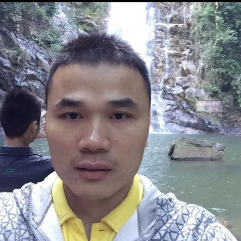 老梁的第一张照片--大庆相亲服务中心