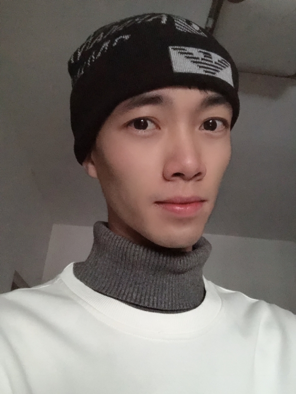 小良先生的第一张照片--大庆相亲服务中心