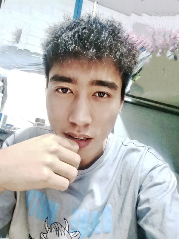未来可期的第一张照片--大庆相亲服务中心