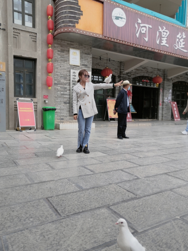 艳艳的第一张照片--大庆相亲服务中心