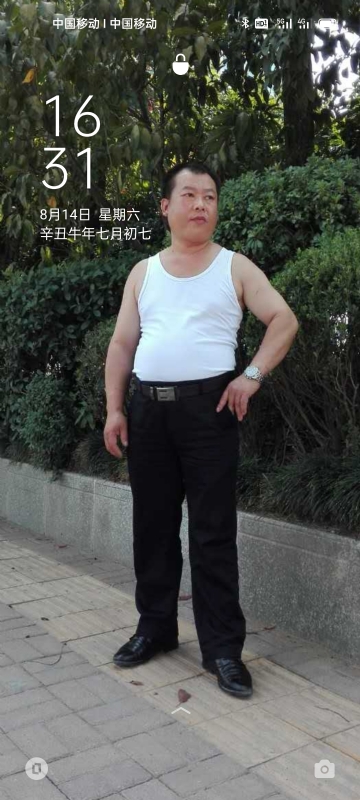 不加糖的苦咖啡的第二张照片--大庆相亲服务中心