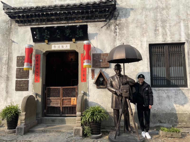 喝可乐的猫的第一张照片--大庆相亲服务中心