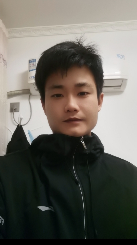 Mr丶Cui的第二张照片--大庆相亲服务中心