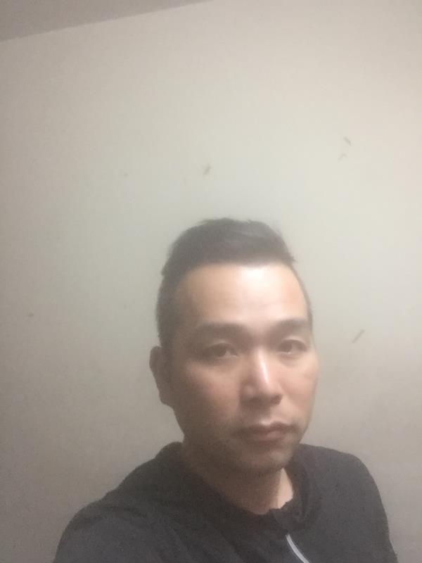 俊君的第一张照片--大庆相亲服务中心