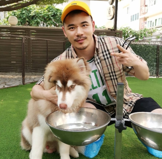坚持的第一张照片--大庆相亲服务中心