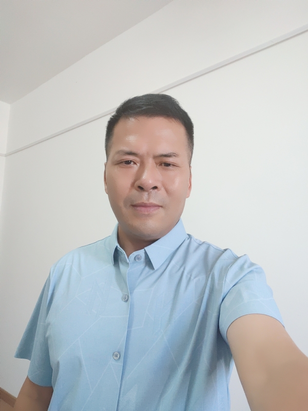 牵挂的第一张照片--大庆相亲服务中心