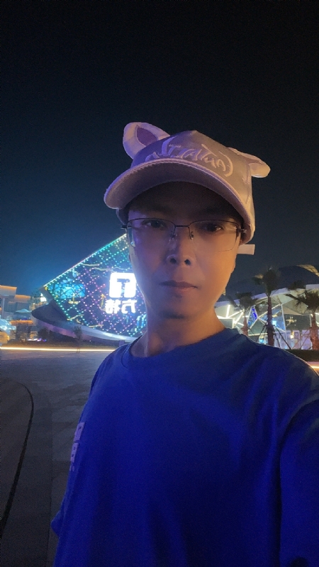 富贵使我们相遇的第二张照片--大庆相亲服务中心