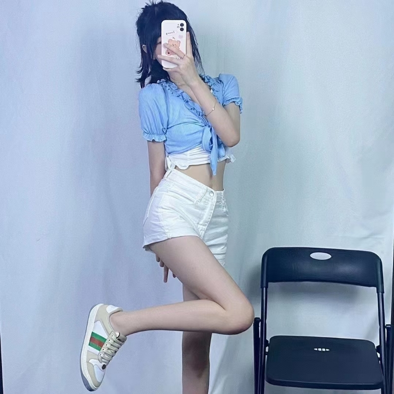 宝宝的第一张照片--大庆相亲服务中心