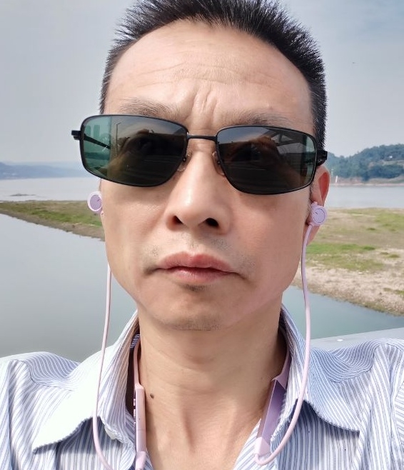 猪哥哥的第二张照片--大庆相亲服务中心