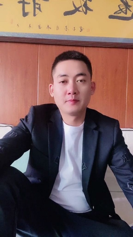 李泽胜的第一张照片--大庆相亲服务中心