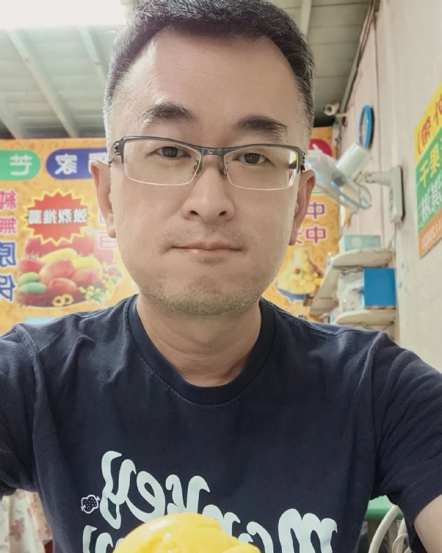 感感的第一张照片--大庆相亲服务中心