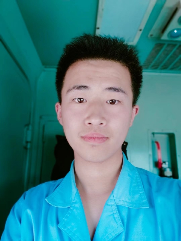 生而为人的第一张照片--大庆相亲服务中心