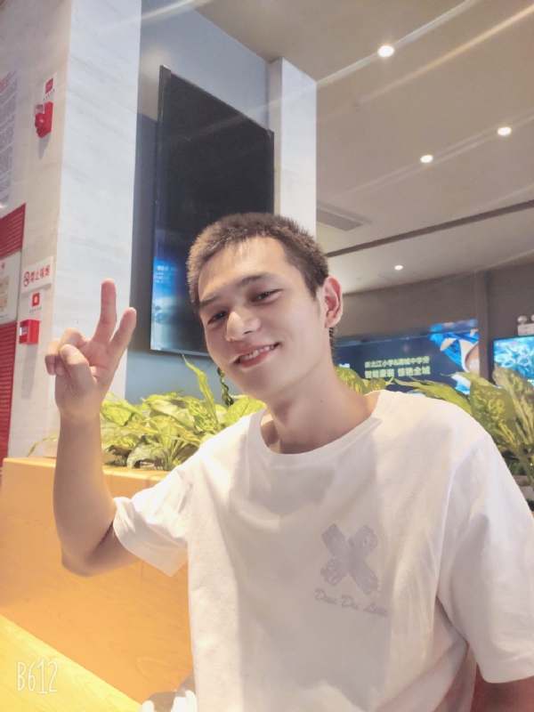 红红火火恍恍惚惚的第二张照片--大庆相亲服务中心