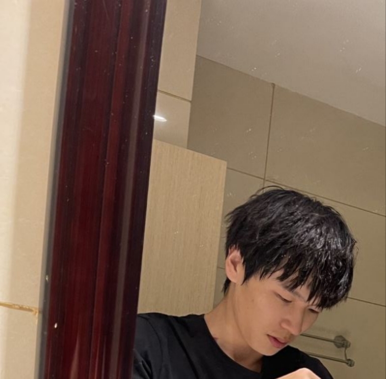 无眠的第一张照片--大庆相亲服务中心