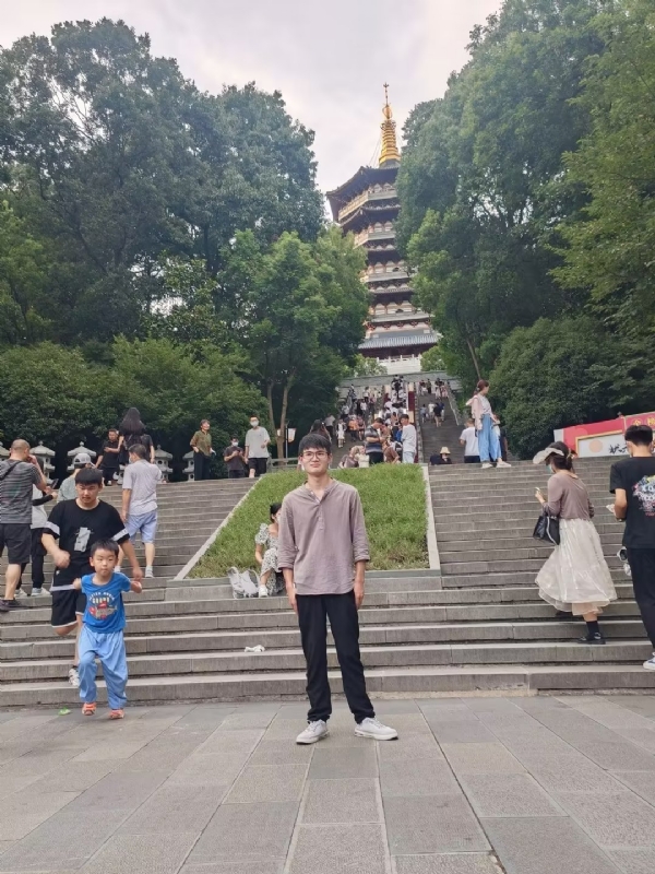 阳光男孩的第五张照片--大庆相亲服务中心