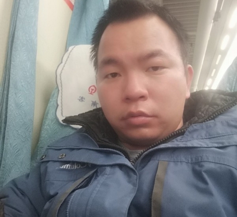 淡定的第一张照片--大庆相亲服务中心