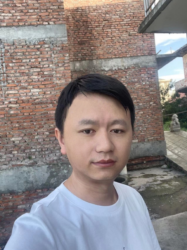 行人的第二张照片--大庆相亲服务中心