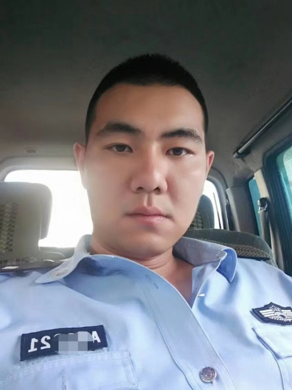 如果不爱请别伤害的第一张照片--大庆相亲服务中心