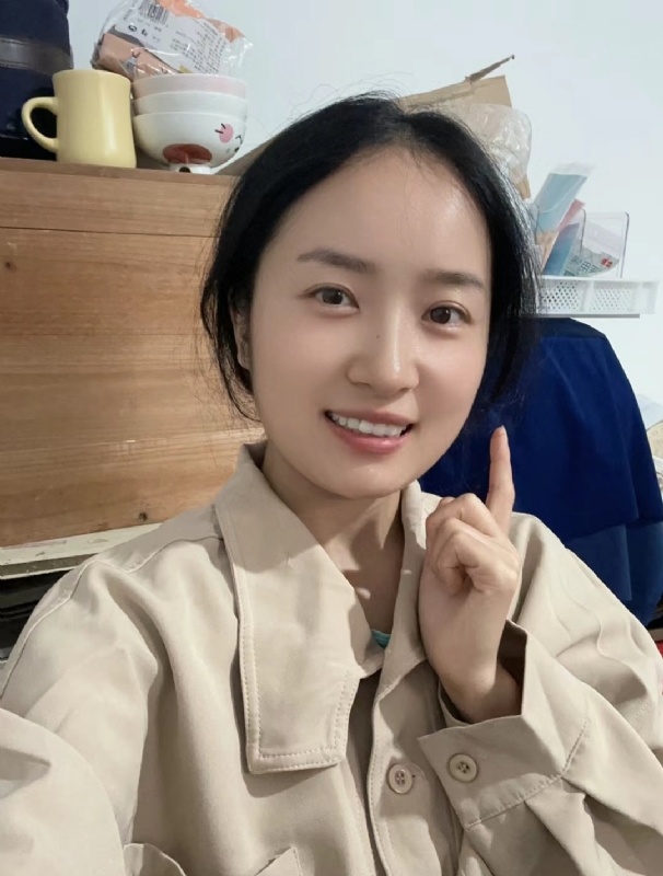 多喝热水的第一张照片--大庆相亲服务中心