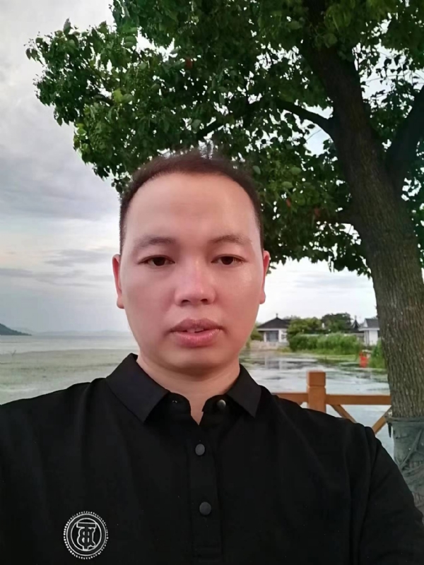 一起说晚安的第一张照片--大庆相亲服务中心