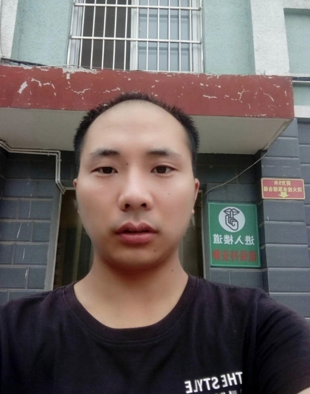 亮亮的第一张照片--大庆相亲服务中心