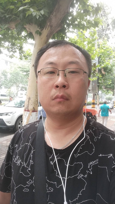 飘逸的星辰的第一张照片--大庆相亲服务中心