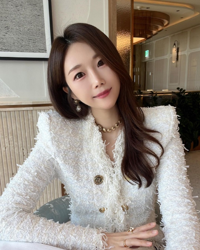 惠然的第一张照片--大庆相亲服务中心