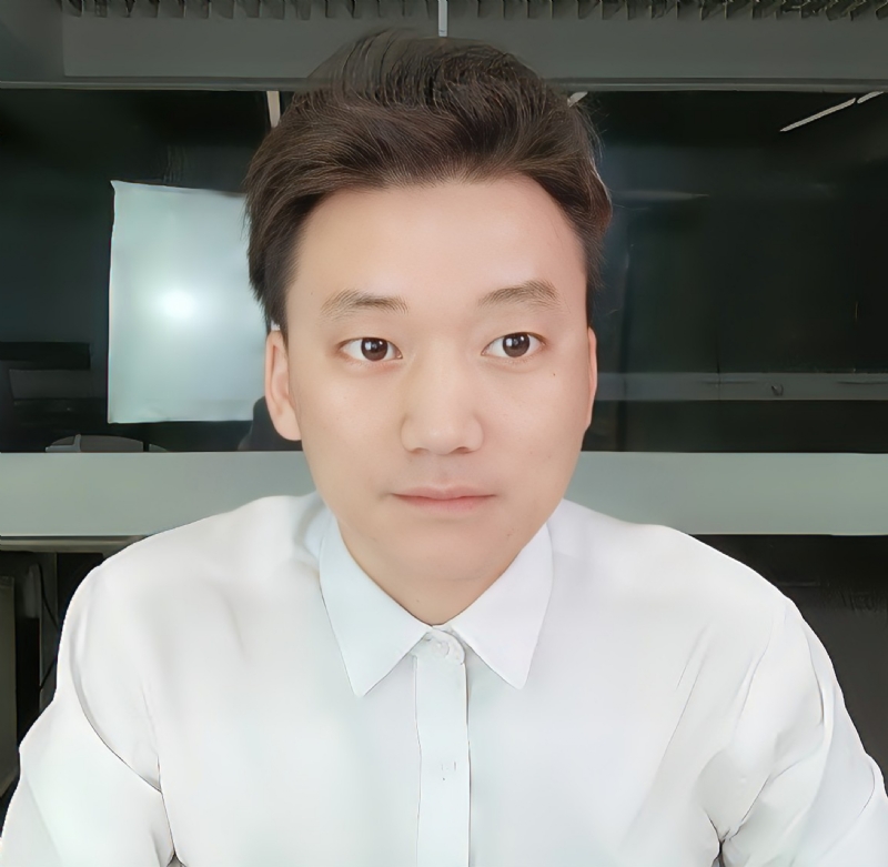 李日的第一张照片--大庆相亲服务中心
