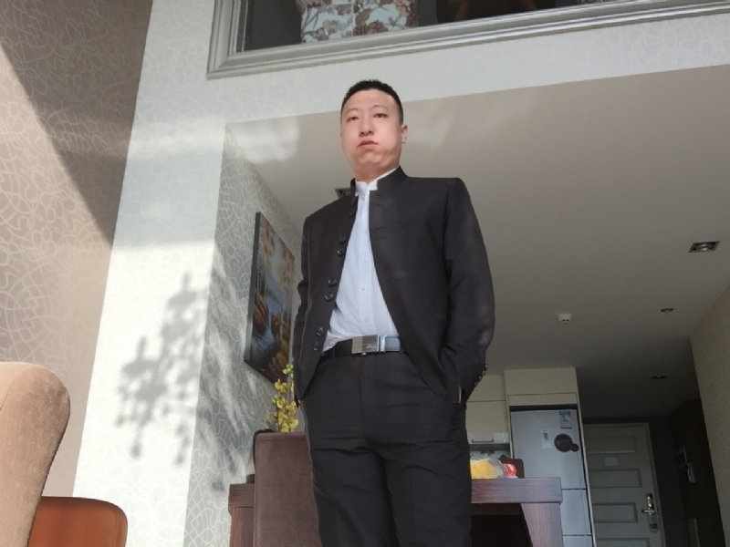 雅小炁的第一张照片--大庆相亲服务中心