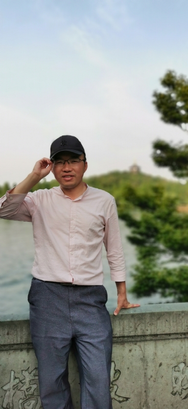 大叔有点忙的第三张照片--大庆相亲服务中心