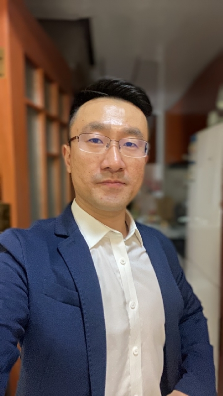 笑看人生的第一张照片--大庆相亲服务中心
