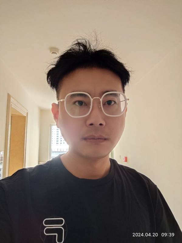 信带小李的第一张照片--大庆相亲服务中心