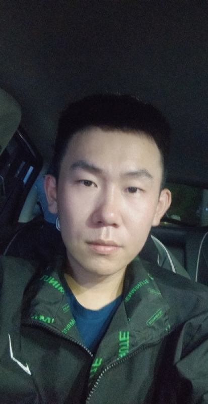 想结婚的小李的第一张照片--大庆相亲服务中心